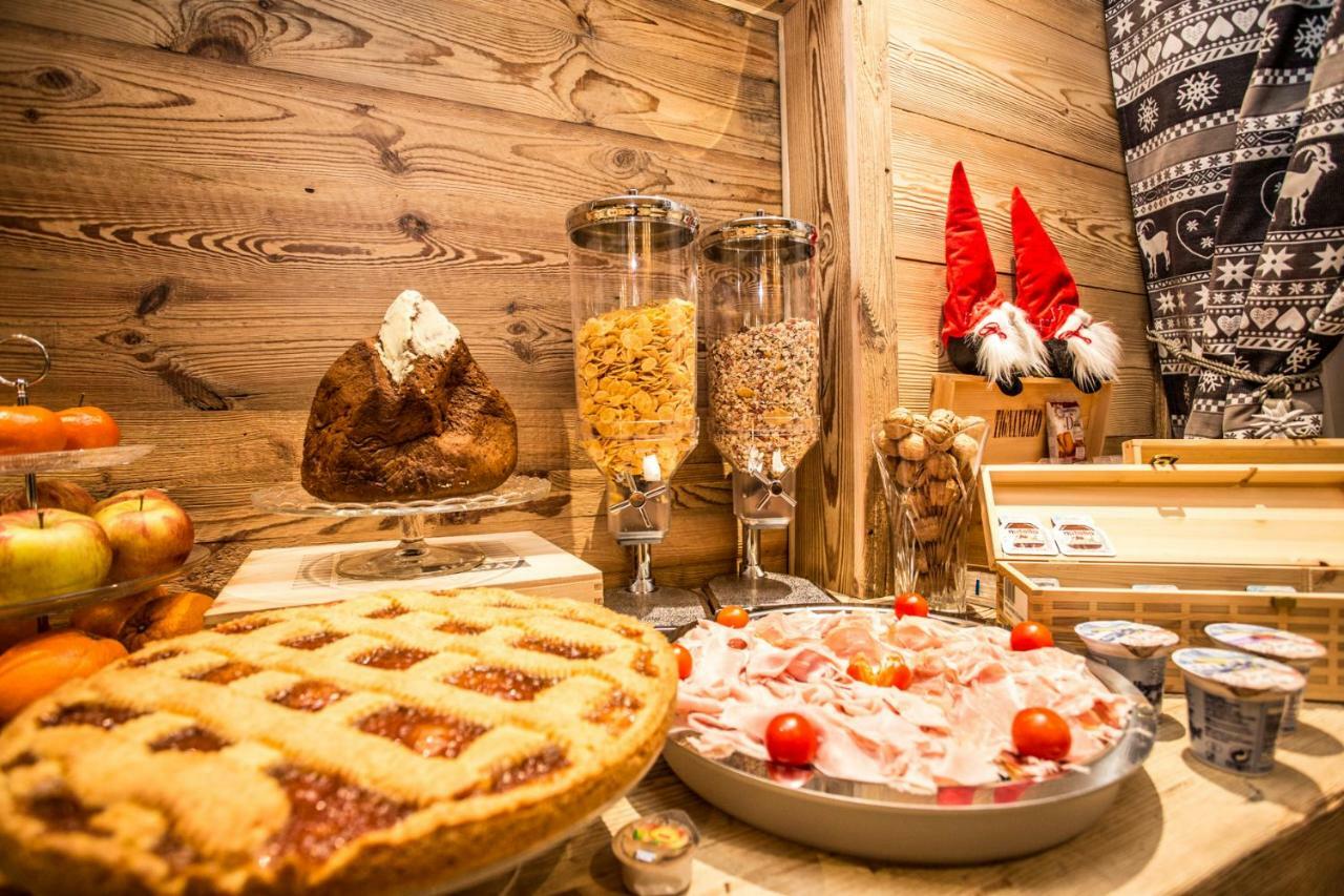 Alpine Rooms Guesthouse Breuil-Cervinia Dış mekan fotoğraf