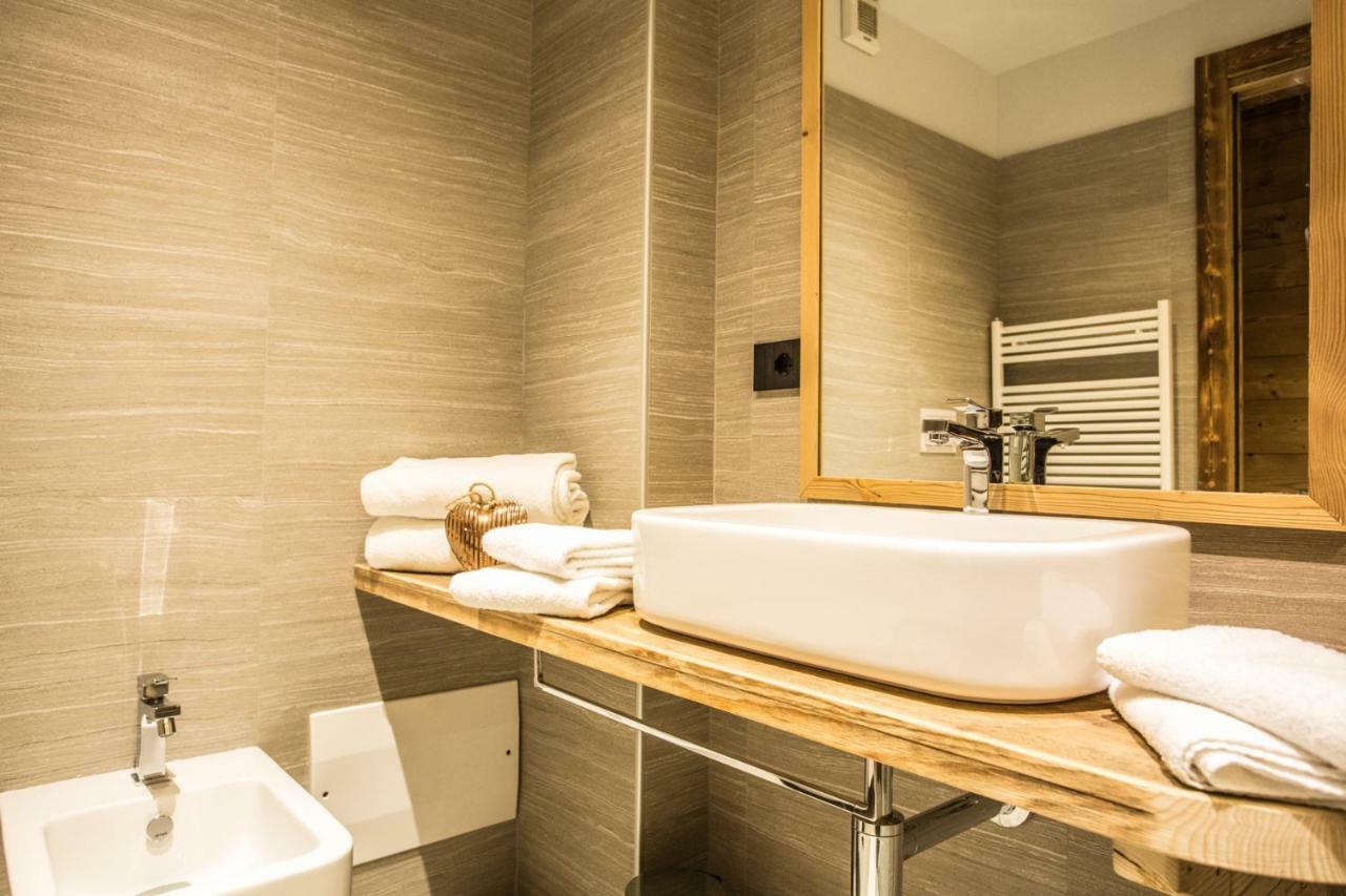 Alpine Rooms Guesthouse Breuil-Cervinia Dış mekan fotoğraf