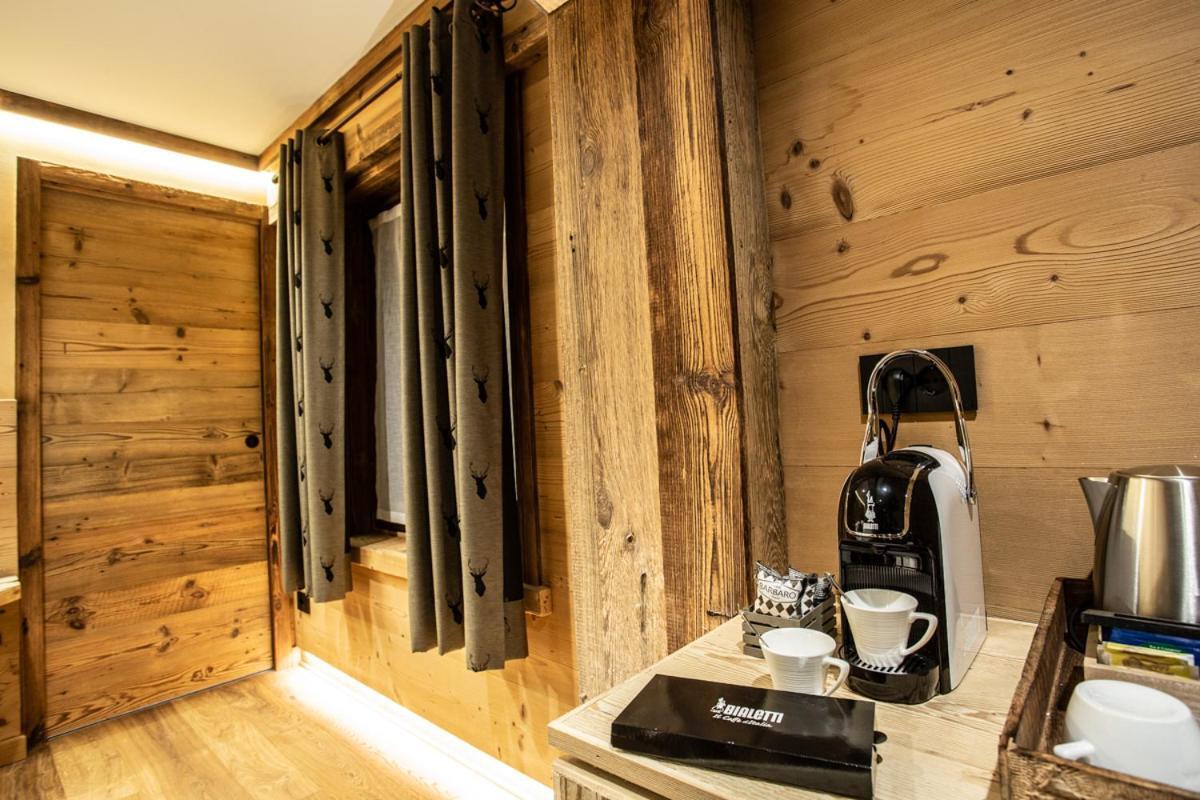 Alpine Rooms Guesthouse Breuil-Cervinia Dış mekan fotoğraf